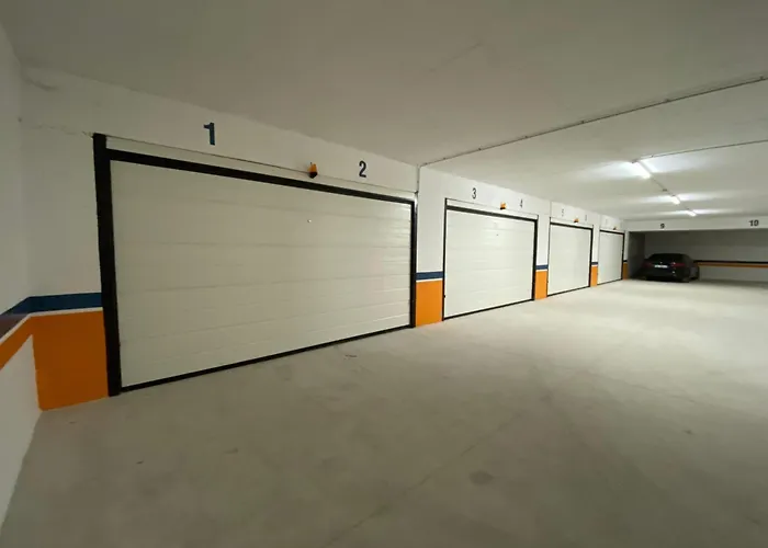 Legend 1 Apartment *